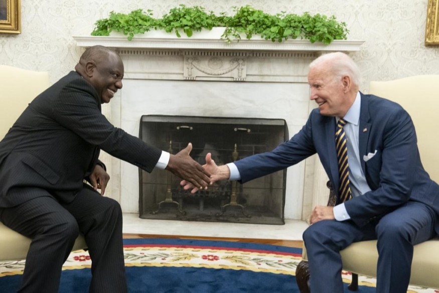 États-Unis – Afrique : pour Biden, la balle est dans le camp de Mnangagwa